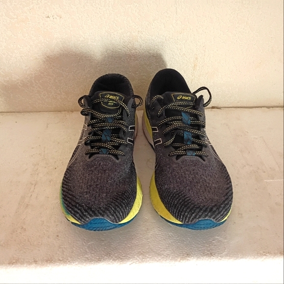 Asics - Picture 2 of 5